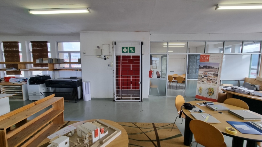 To Let Commercial Property for Rent in Woodstock Western Cape